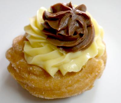 Zeppole di San Giuseppe Zeppole di San Giuseppe