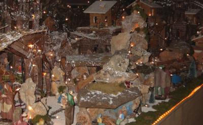 Presepe artistico  realizzato in legno e mattoni artigianali