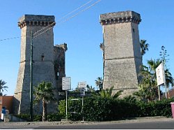 Torre Quattro Colonne